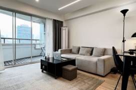 Quality 2br high-rise with Balcony nr South Shaanxi Rd Line 1/10/12 