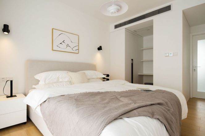 Elevator 3BR | Donghu Apartment, Open Kitchen + Dual Balconies, Central AC & Floor Heating