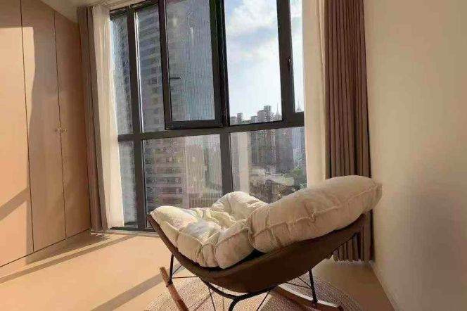 Bright 1br Nr caoyang road M3/4/11/13/14