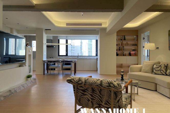 Modern&Spacious&Bright 2+1Bdrs 1Bath Apt/L7 Chang Ping Rd/Awesome View+Nice Building