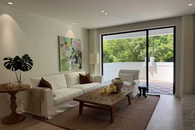 modern 2brs floor heating open balcony nice furniture in best compound west nan jing road