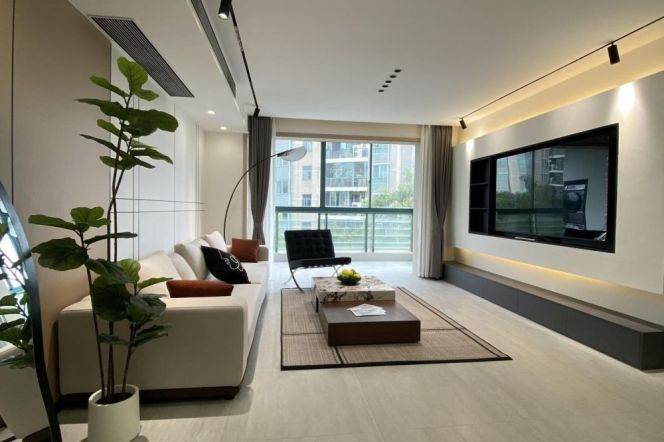Spacious&Modern 3BR 2BA 170m² Apt in Lianyang Community/Century Park
