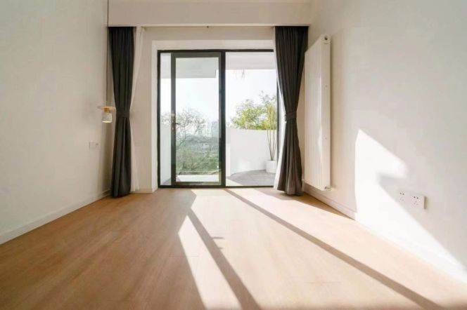 modern 2brs floor heating open balcony near Wu kang road line 10,11 only 20.5K 