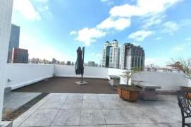 Huaihai/Huashan rd floor heating 2+1brs/3lrs/2ba apt with terrace; L10/11