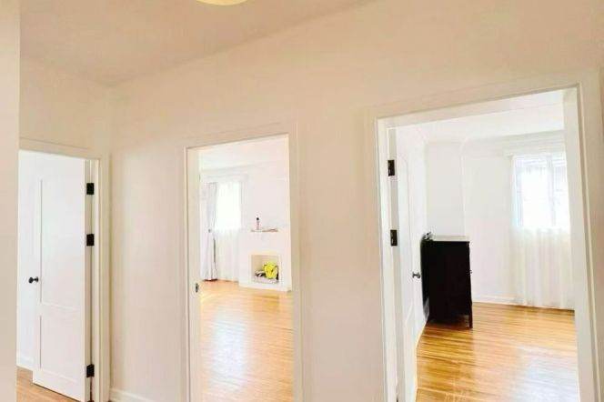 Character/Valuable Jianguo/Wulumuqi Rd /Spacious 2BR 16.5K 