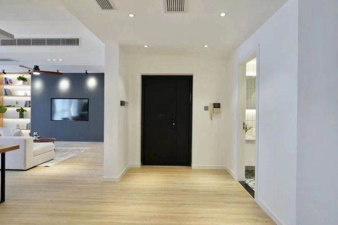 modern big 3brs floor heating spacious living room balcony in Xujiahui only 24.5K