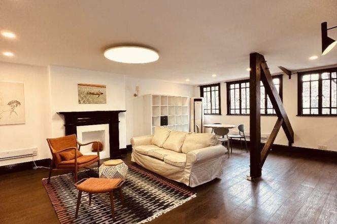 Heritage Loft with Charm | 3rd Floor, 3BR, Steps to S. Shaanxi Rd Metro