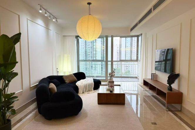 super modern 3brs floor heating modern furniture beside Su zhou river line 3,4 