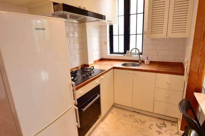 Valuable Hengshan/Gao'an Rd 2BR with Wallheating/Oven 13.5K 