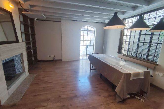 Bright 1+1 House in Wukang Road