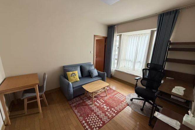1BR near line 1/9/12 Xujiahui and convenient to Jiao'tong University