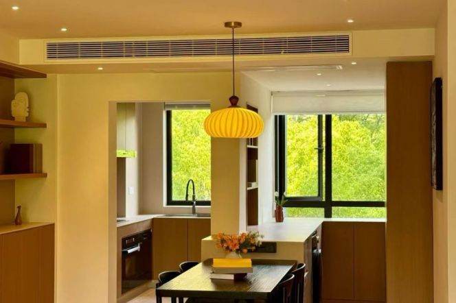 modern warm beautiful 2brs floor heating balcony just 100 meter to line 7 Changping road