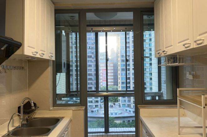 modern 3brs floor heating  balcony in best compound Zhong shan park line 2,3,4 
