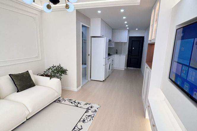 Bright 1Br/2Lr/1Bt Close to L2/3/4 Zhongshan Park Metro station 