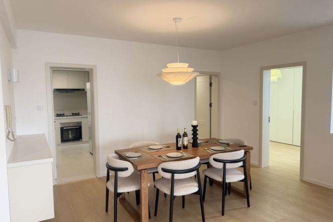 Brand New 3Brm With A Balcony Near Line 9 Daquqiao