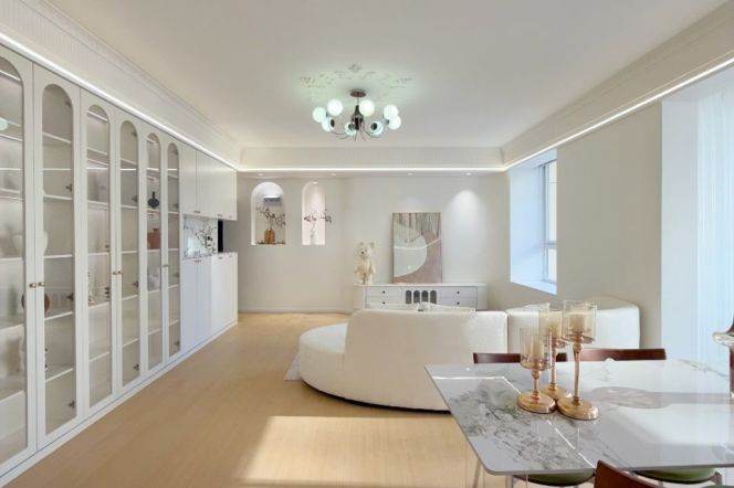  Large Open Living room  Spacious 2BR+Study 185sqm, Xujiahui Core