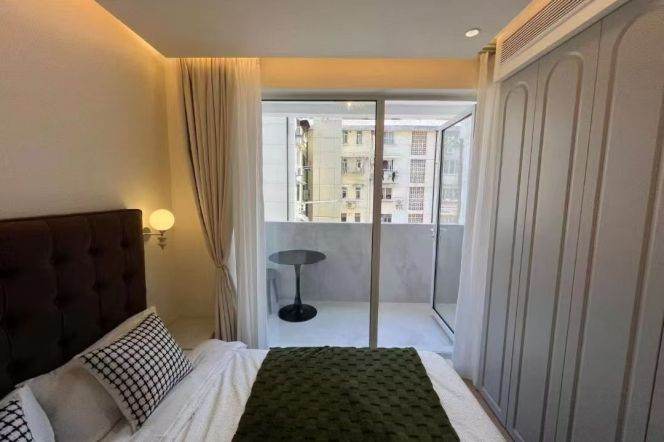 1bed@jing‘an temple 