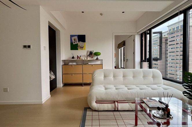 1bdr 1bath /L1/12/13 Hanzhong Rd /Shanghai Railway Station/Spacious&Modern /Nice View