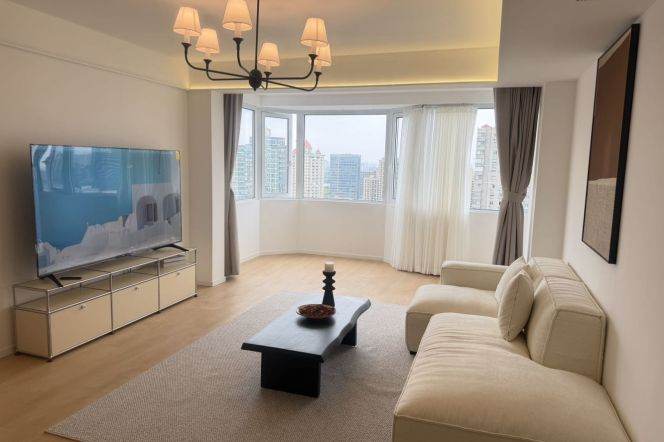 Brand New 3Brm With A Balcony Near Line 9 Daquqiao