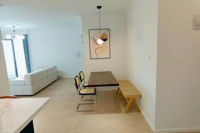 Elevator Spacious 2Br/2Lr/1Bt Close to L10/11 Jiaotong University Metro station 