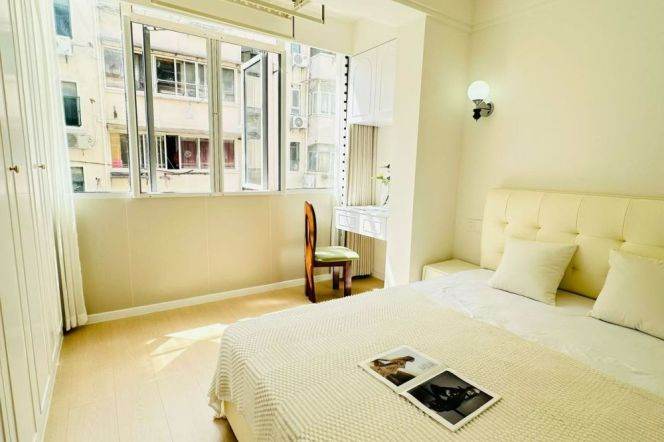 Zhongshan park/charming 1br 1lr/bright room/cozy&clean/brand furniture,@L2/3/4