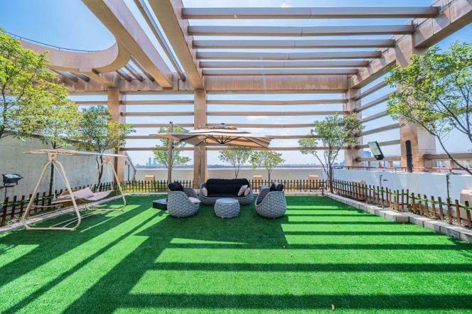 Stunning Penthouse 5BR 5BA 320m² in Yanlord Town/Lianyang Community