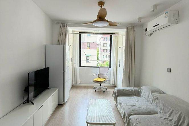 Modern 1Br/1Lr/1Bt apt nr Hongqiao rd,M3/4/10