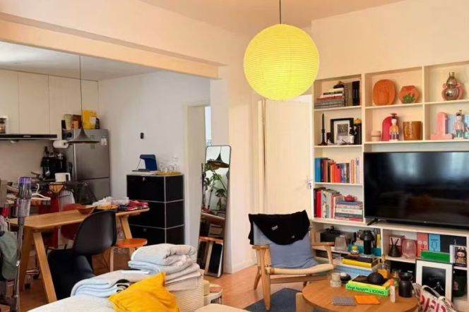 Jiaotong University 2BR apartment