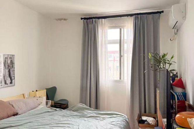 Jiaotong University 2BR apartment