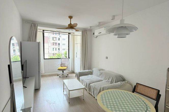 Modern 1Br/1Lr/1Bt apt nr Hongqiao rd,M3/4/10
