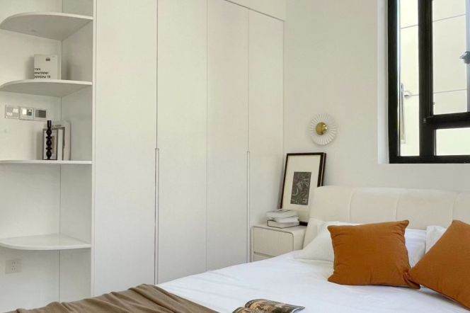 Modern&Spacious&Really Bright 1Bdr 1Bath Apt+4F Walk Up+ Zhong Shan Park+Greeny View 