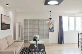 Modern 2br with elevator near Changshou Rd M7/13