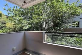 2 Brs, 2 Baths, Open Balcony/ Floor heating /Central ac/Oven, 90 sqm @ Jiangsu metro L2&11