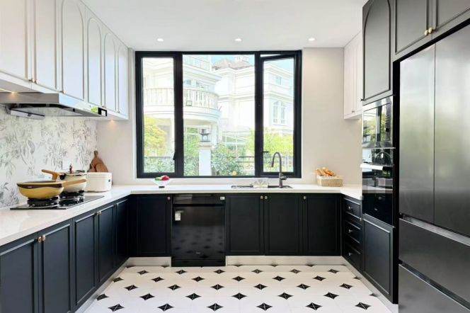 brand new 4brs plus study nice garden near German school 48.5K