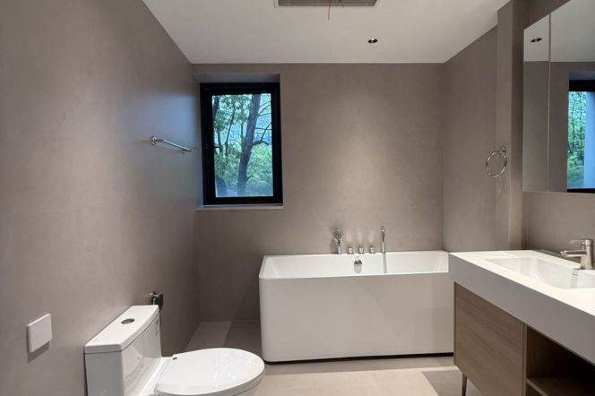 modern 4brs house with garden terrace floor heating near SAS and BISS only 33.5K
