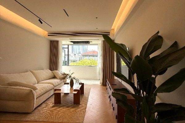 Daduhe rd/elevator 1br 2lr/big living room/central AC/bright room,@L13/15