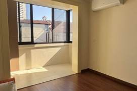 Newly renovated 1BR Apt next to IAPM | 0 step Changshu rd Mt L1/7 | First landlord
