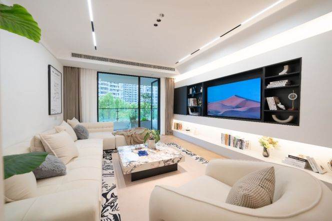Garden | Luxury 3BR 2BT 157sqm, Near Xintiandi