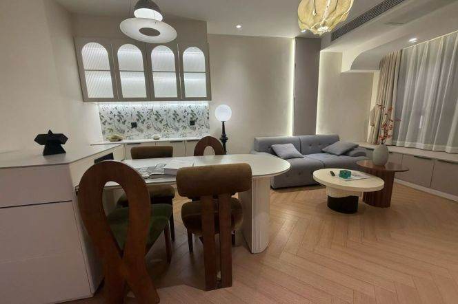 Modern&Cozy 1br apt close to Hechuan,Line 9，Walking distance to Korean Town