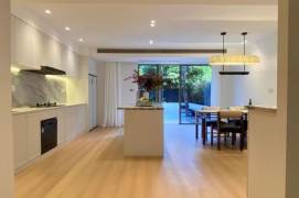 Brand new Villa  4brs/5baths & Private garden/loft @Qingpu Suis & Line 17