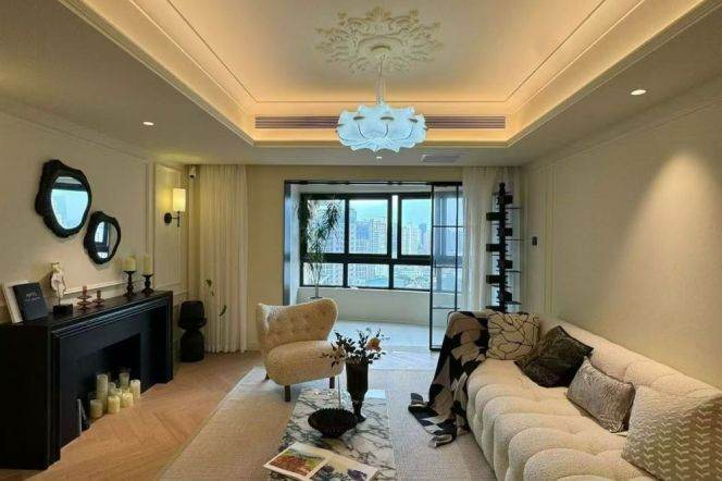Jing'an  | Spacious 3BR+2Bath  Prime Location