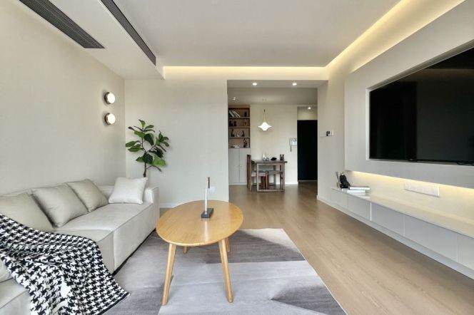 2 Brs with Fabulous View, 110 sqm, Newly renovated, Floor heating @ Wuning metro L13