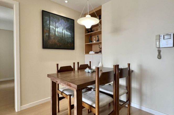 2 Brs with Fabulous View, 110 sqm, Newly renovated, Floor heating @ Wuning metro L13