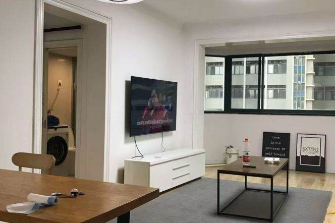 Elevator 4Brs/2Lrs/2Bts apt nr Jiangsu rd,M2/11
