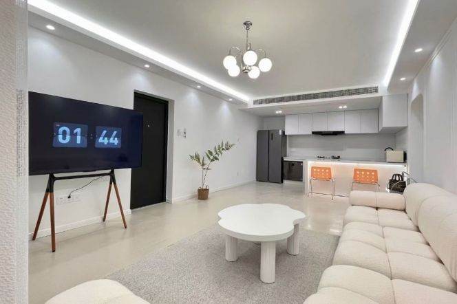 14.5k Nice 2Br 2Bathr Nr Jiangsu Rd.line2/11