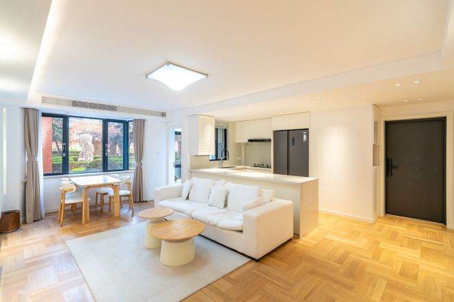 Modern Wutong Garden 2BR+2BA with Floorheating/Oven/Nice view 21.8K