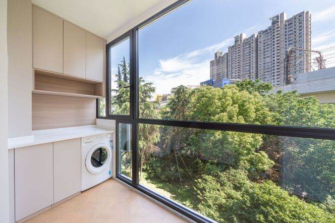 Modern 2BR | High-End Fittings | Steps to Multiple Metro Lines