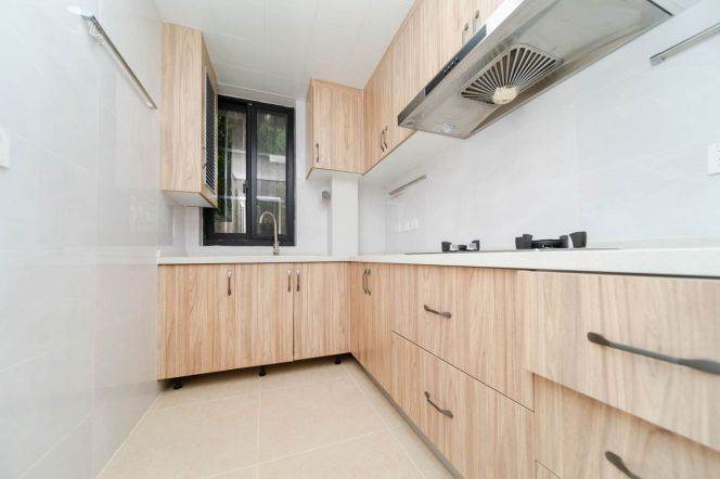 Tasty brand new 1br apt close to Laowaijie, No.71 bus station nearby