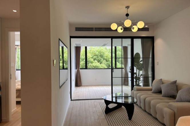 Greeny&Modern 1+1Br | Jiaotong Univ.L10/11 | floor heating + elevator