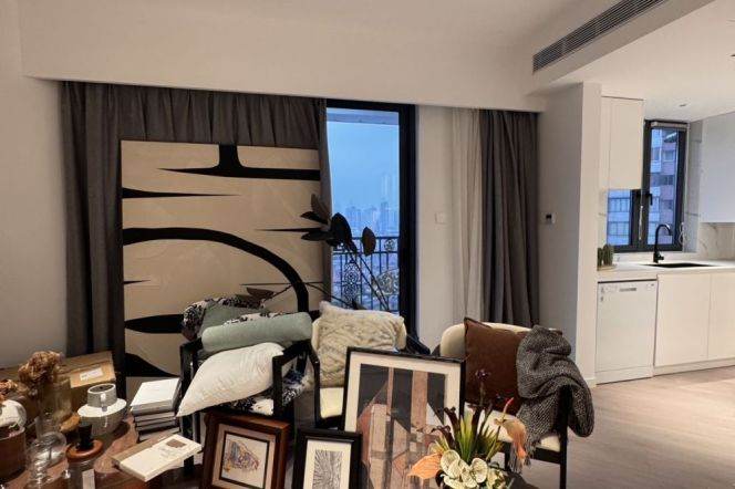 Modern and bright apartment with floor-to-ceiling windows, jing'an 